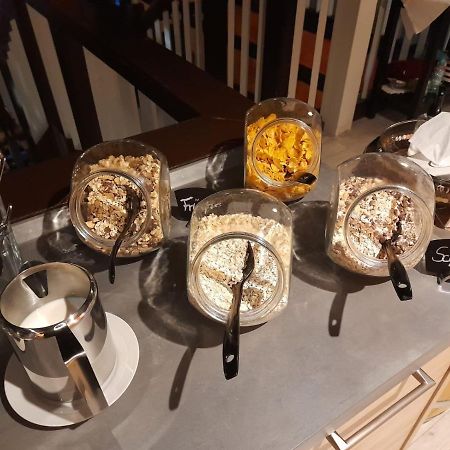Alt Warburg Hotel Екстериор снимка