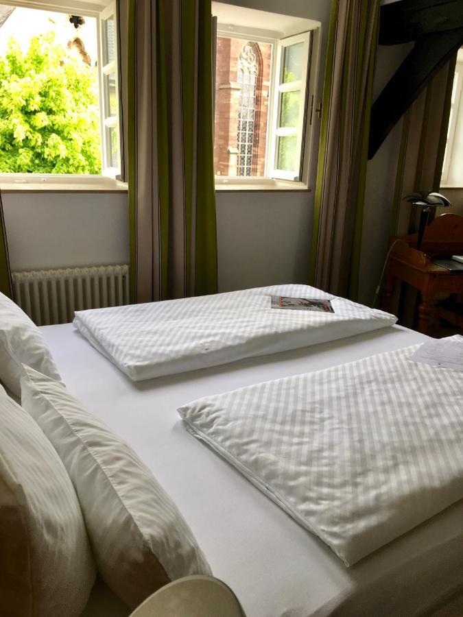 Alt Warburg Hotel Екстериор снимка