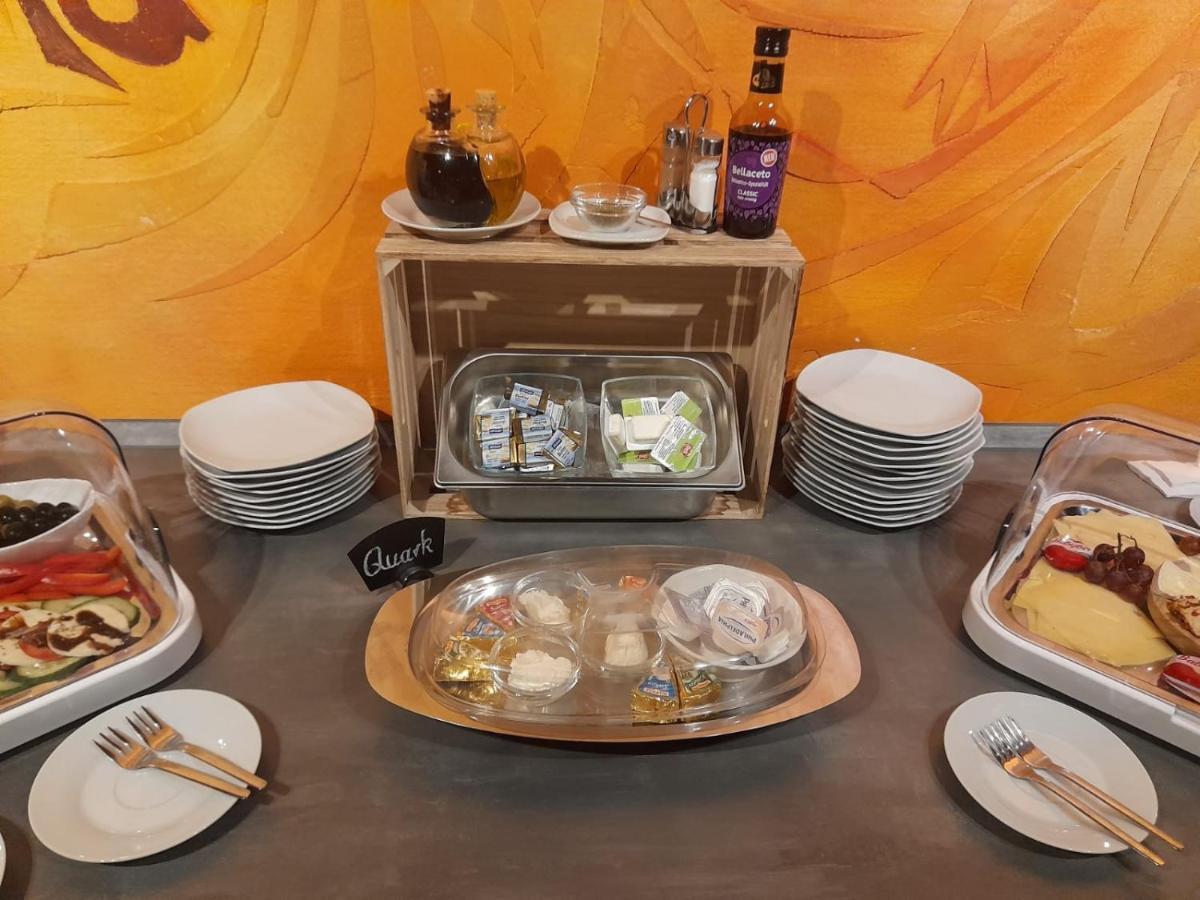 Alt Warburg Hotel Екстериор снимка