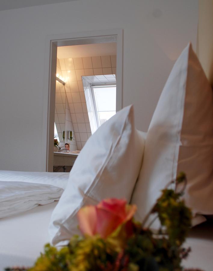 Alt Warburg Hotel Екстериор снимка