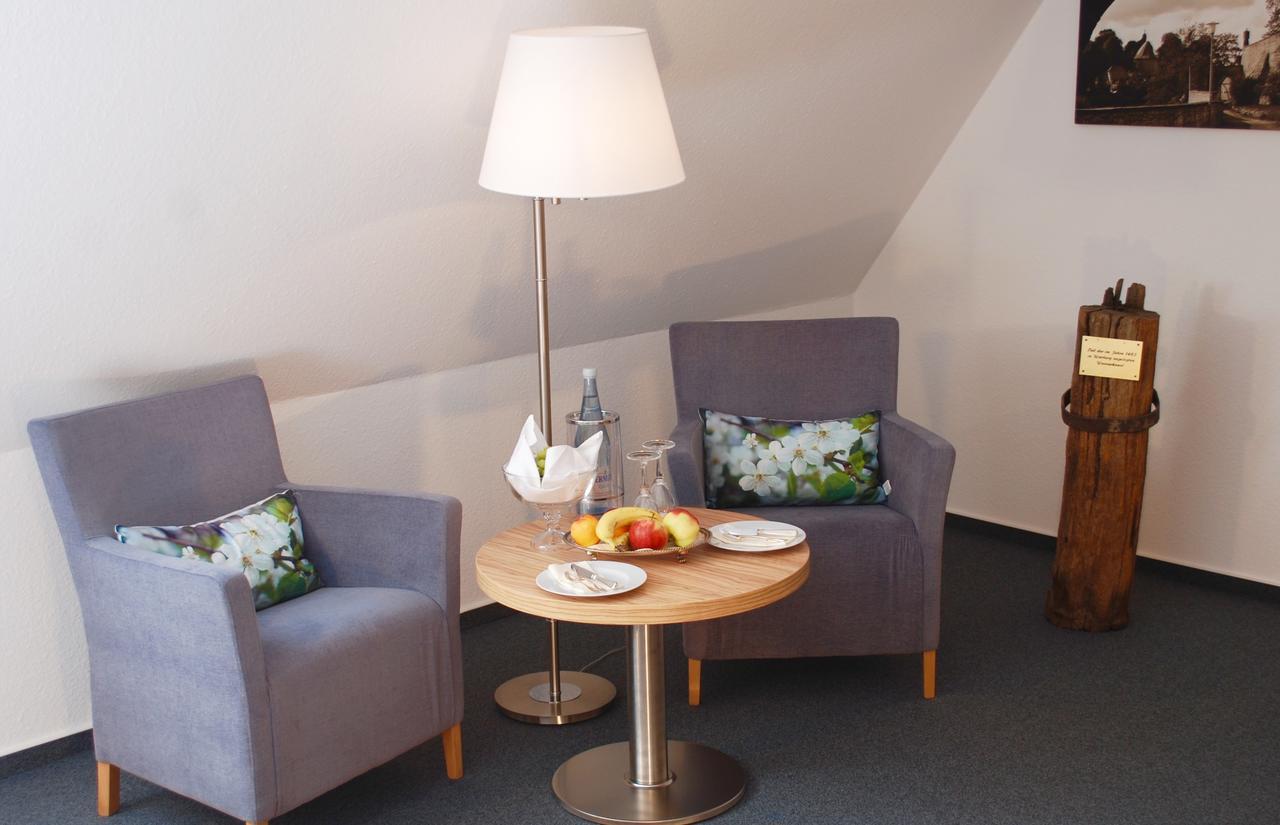 Alt Warburg Hotel Екстериор снимка