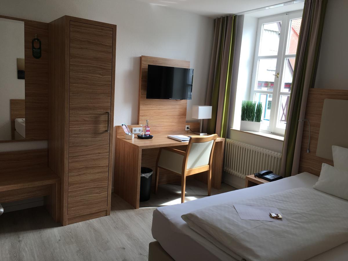 Alt Warburg Hotel Екстериор снимка