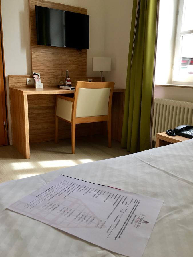 Alt Warburg Hotel Екстериор снимка